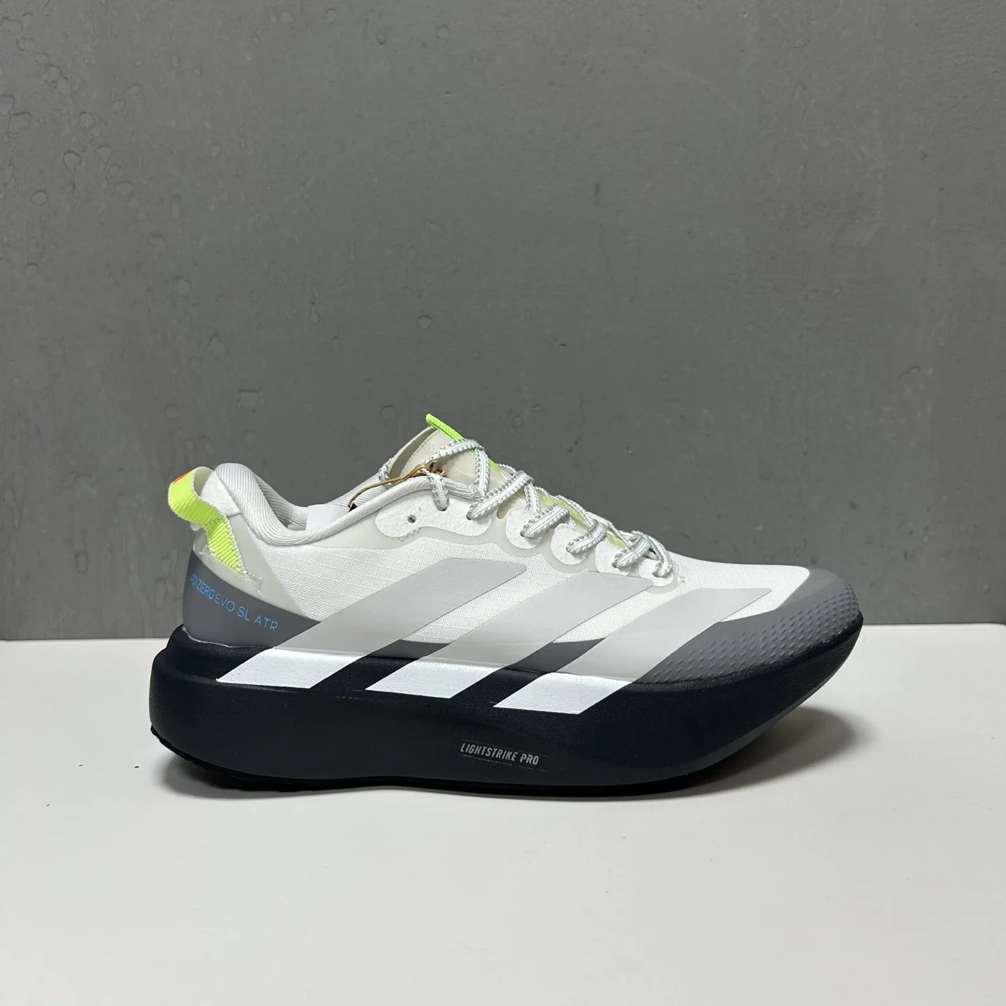 아디다스 신발 157707 Adidas Sneakers 상세 이미지 7