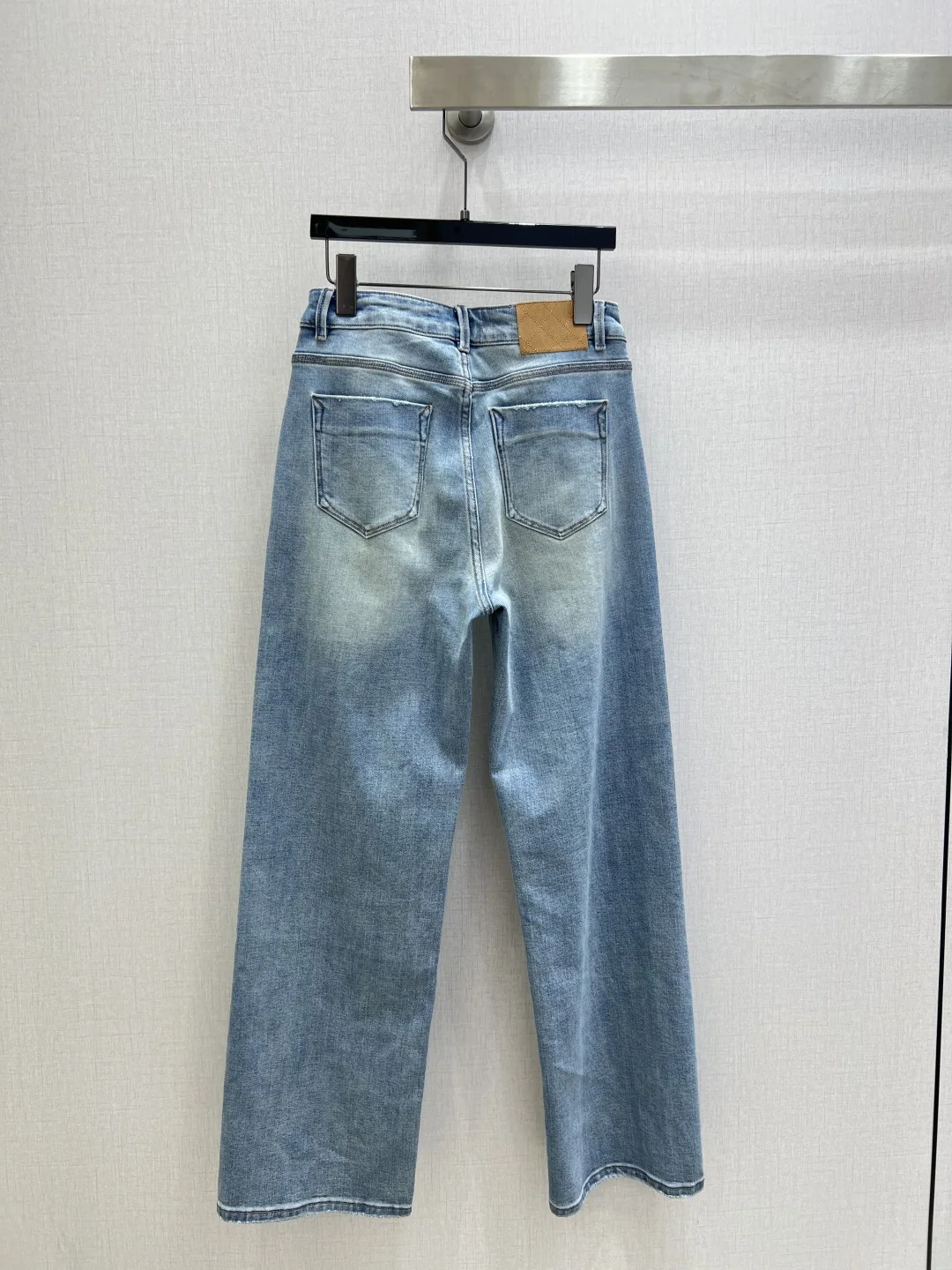 샤넬 라인스톤 더블 C 스트레이트 레그 여성 바지 상세 이미지 9