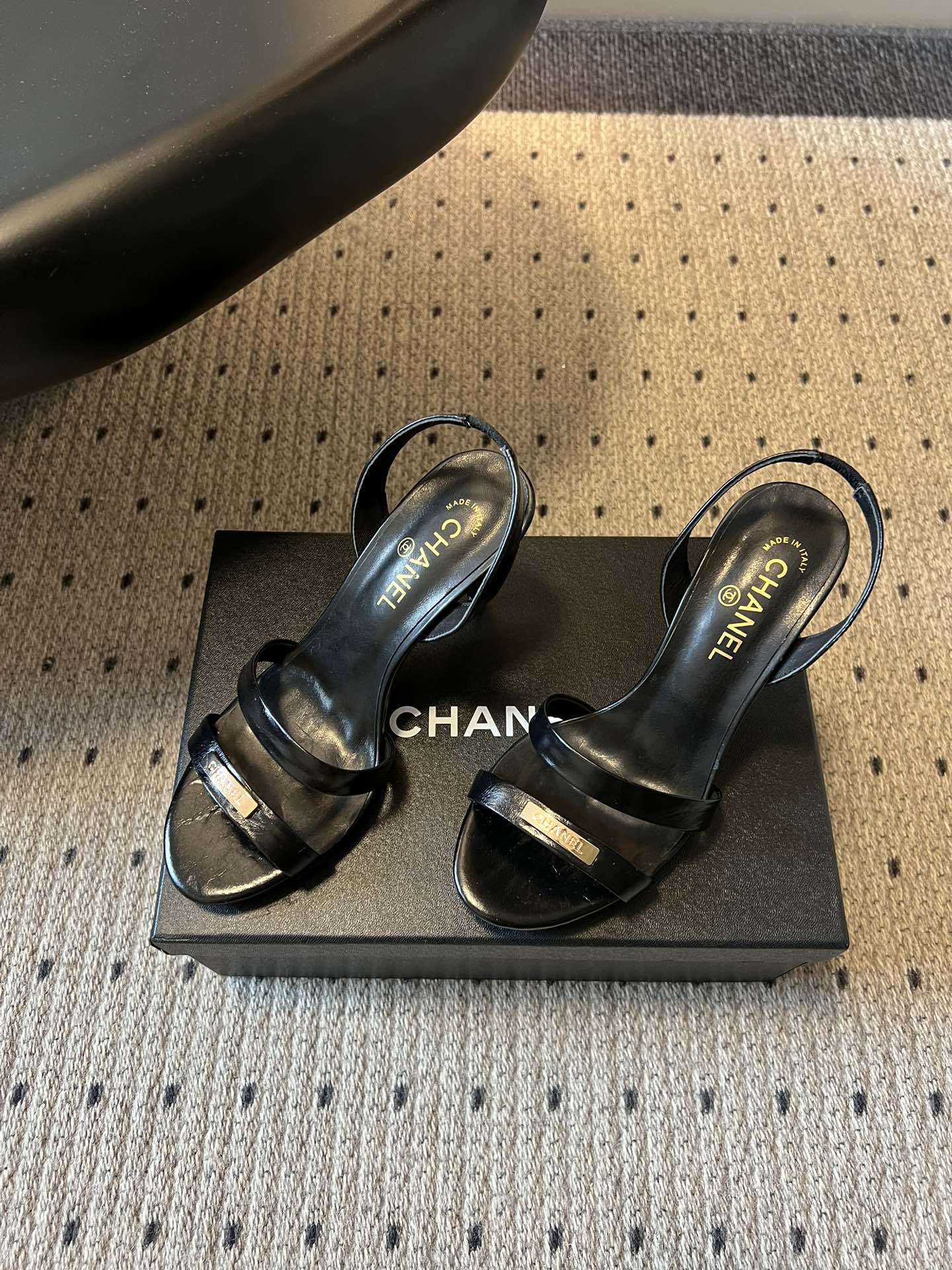 샤넬 신발 상세 이미지 2