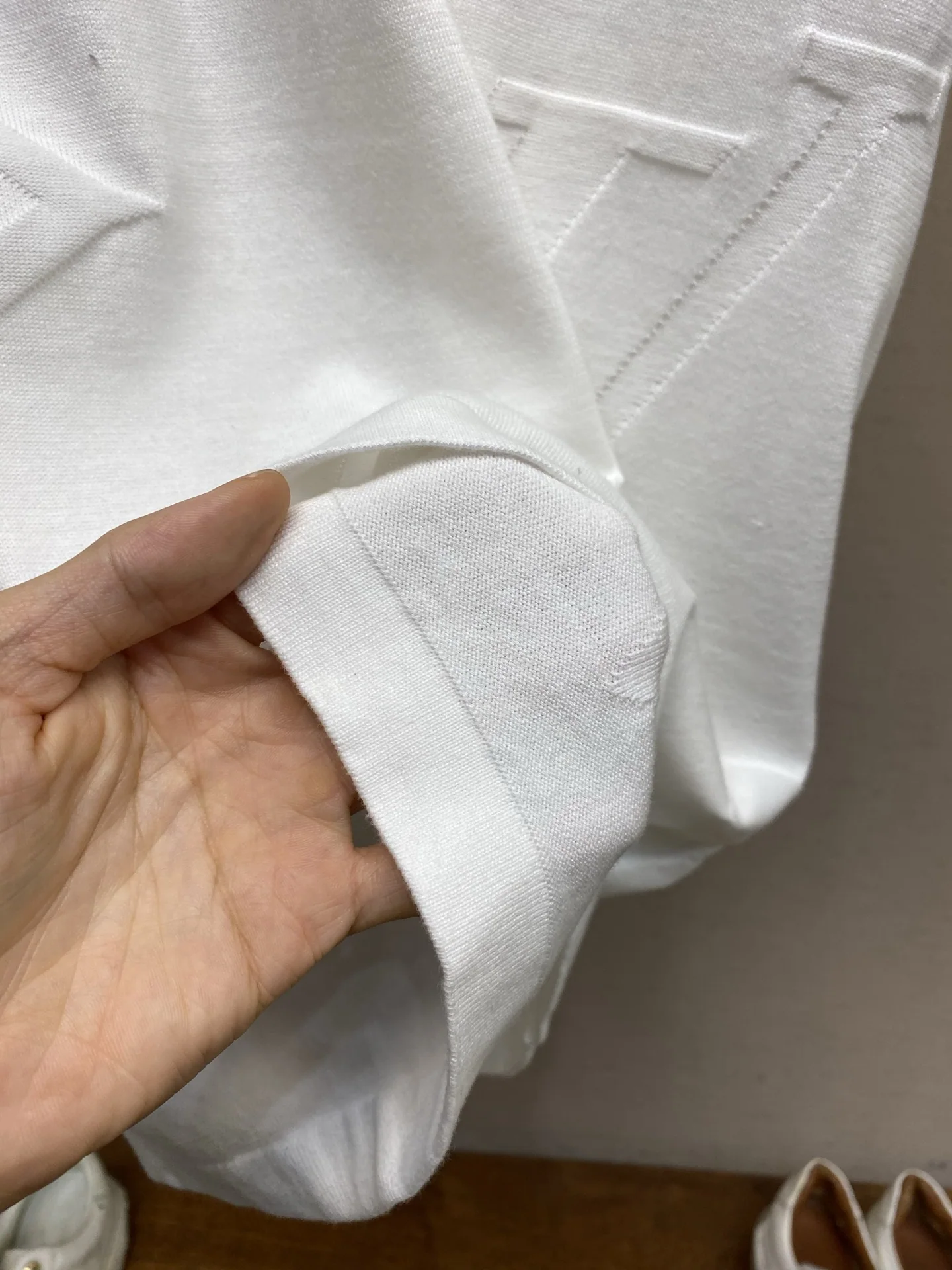 루이비통 모노그램 자카드 남성 반팔 티셔츠 상세 이미지 7
