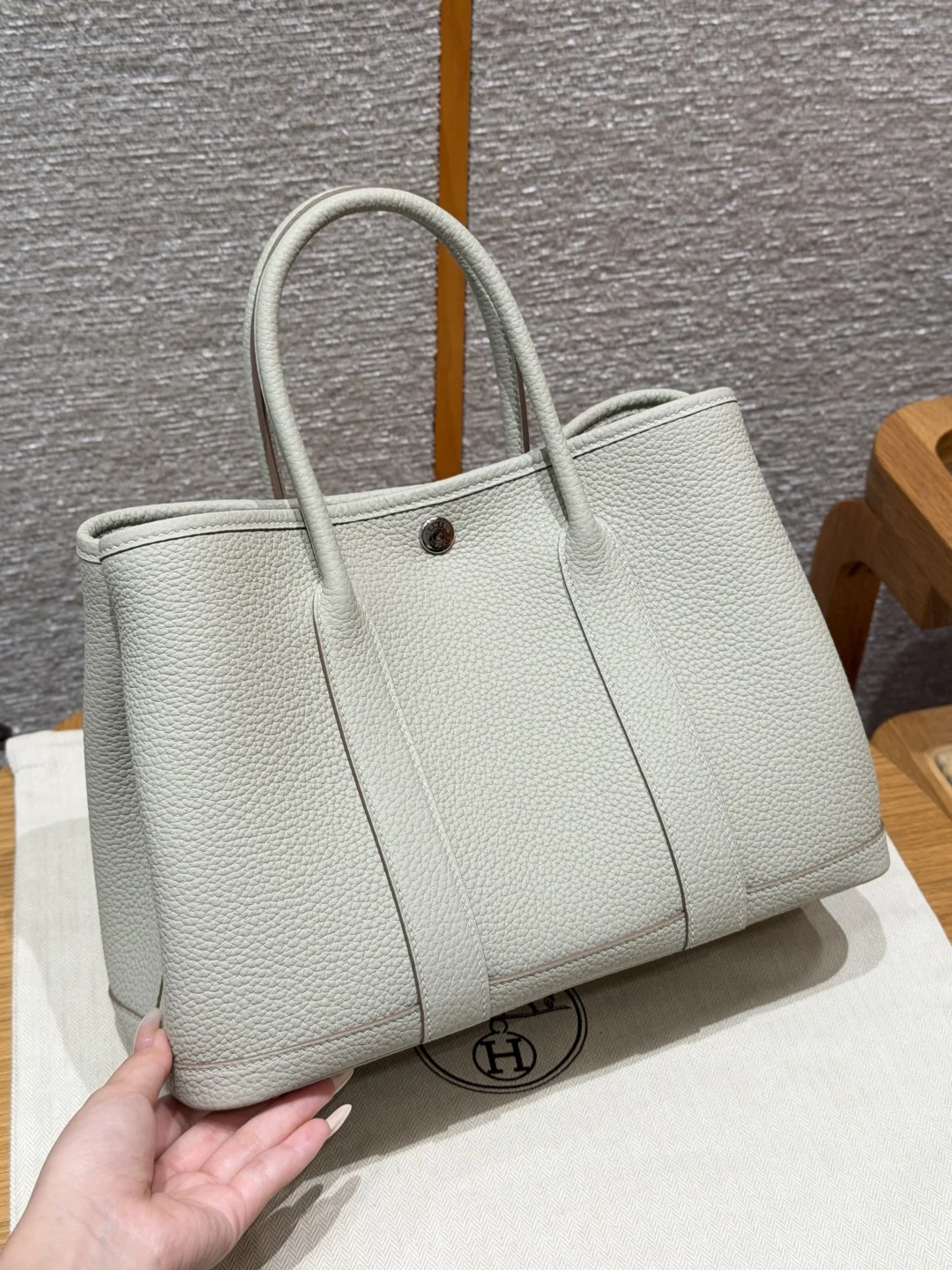 에르메스 가든파티 30 cm 지갑 상세 이미지 2