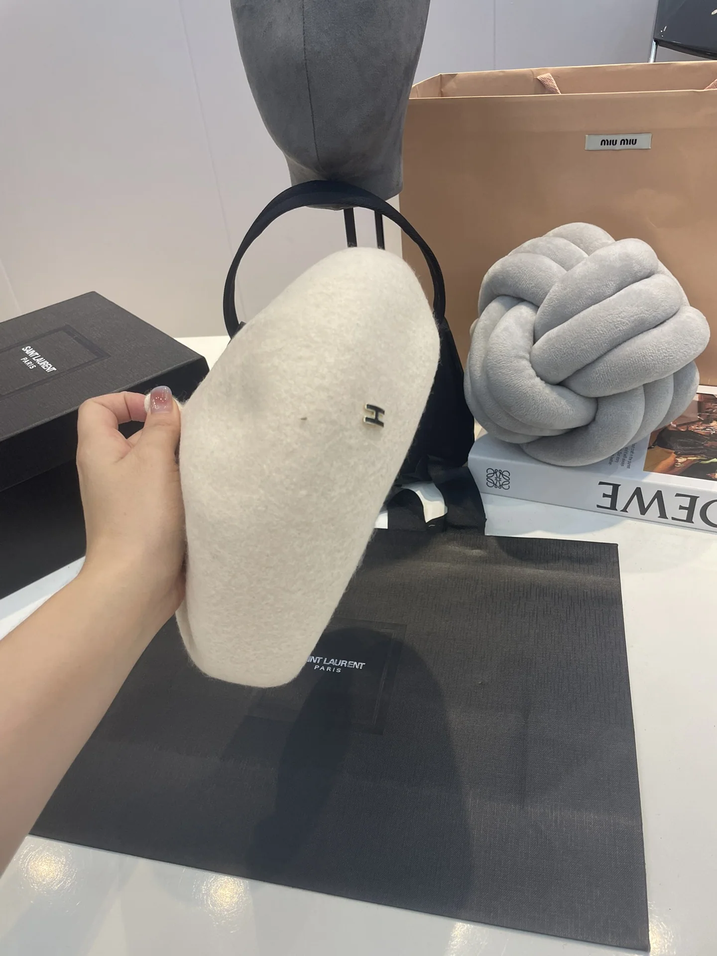 에르메스 울 베레모 모자 상세 이미지 5