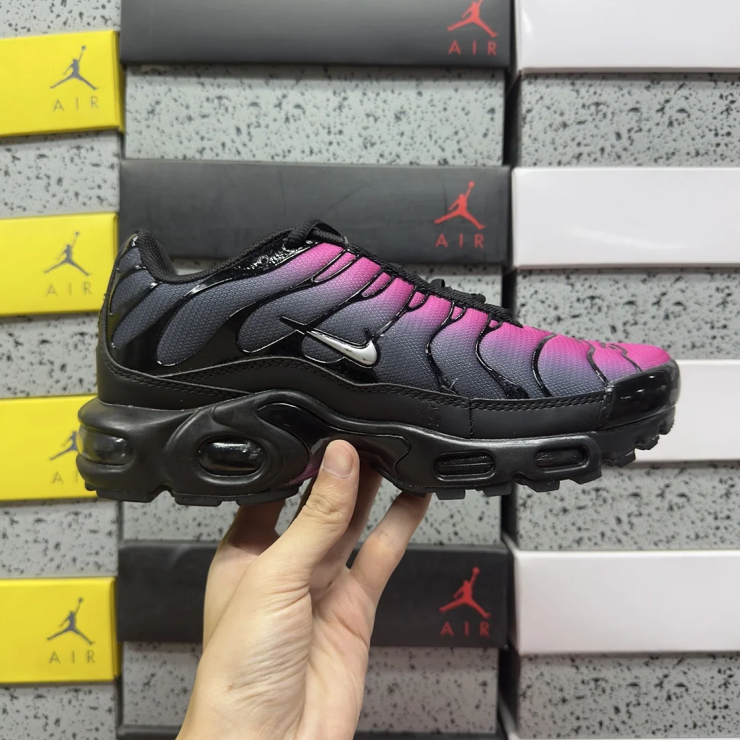 나이키 [BD] 에어 맥스 플러스 FJ5981-010 201915 Nike Air Max Plus Black Pink 상세 이미지 4
