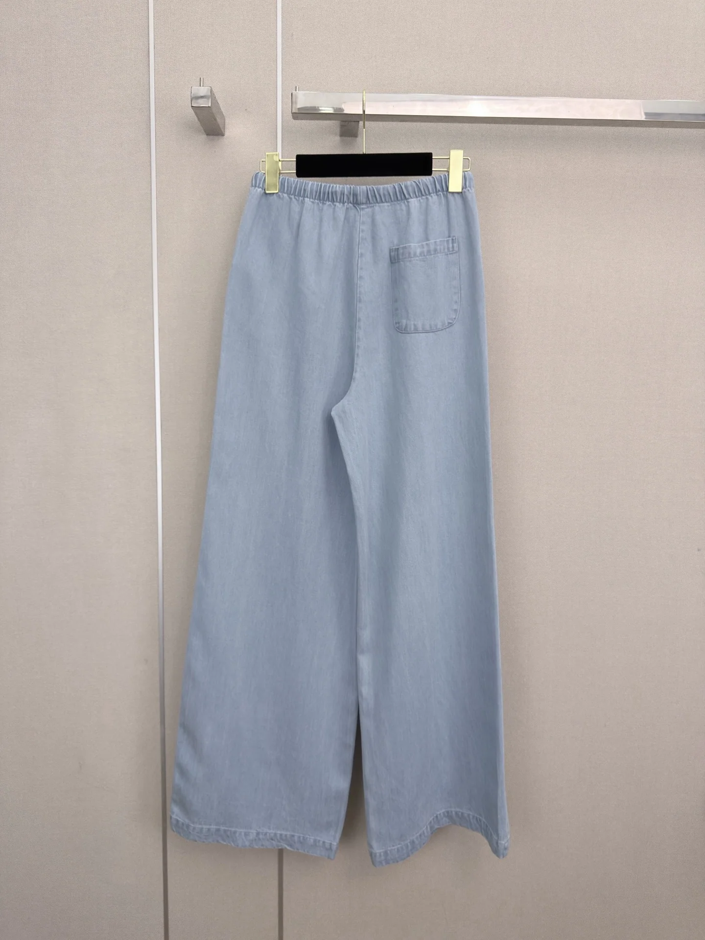 샤넬 더블 C 로고 와이드 레그 여성 바지 상세 이미지 6