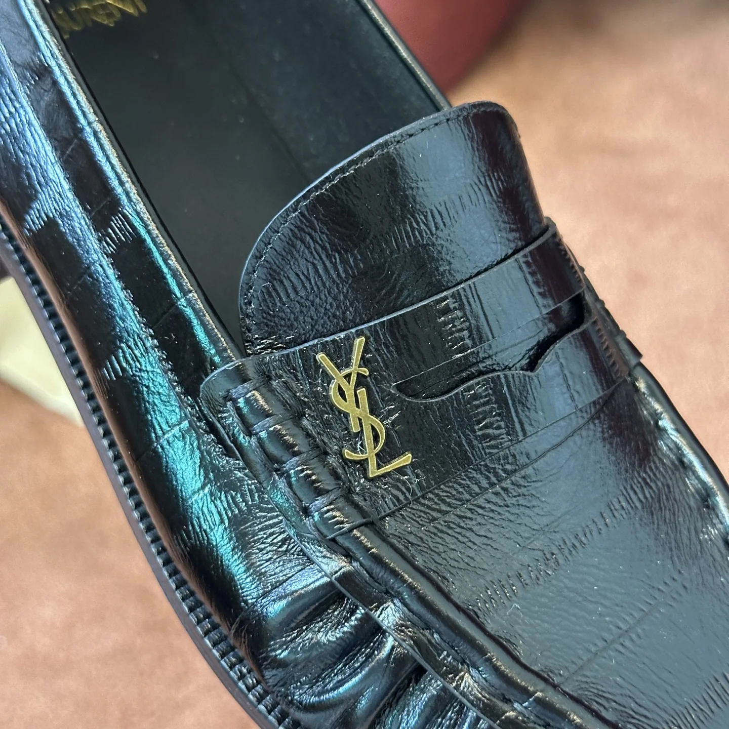 생로랑 YSL 앞코 덮인 뮬 슬리퍼 상세 이미지 4