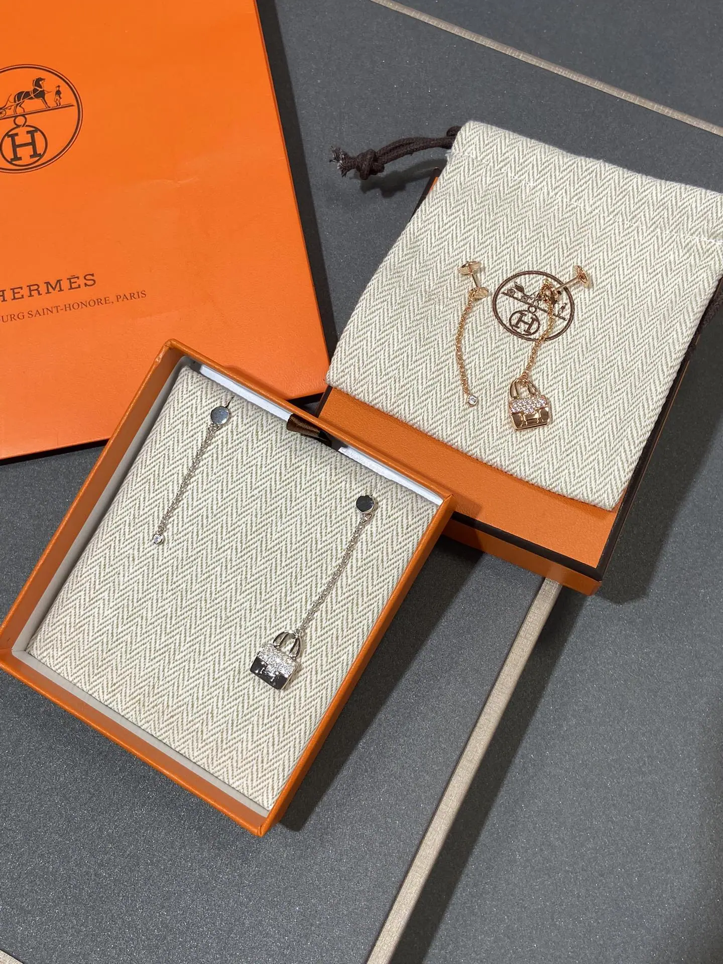 에르메스 귀걸이 69956 Hermes Earrings