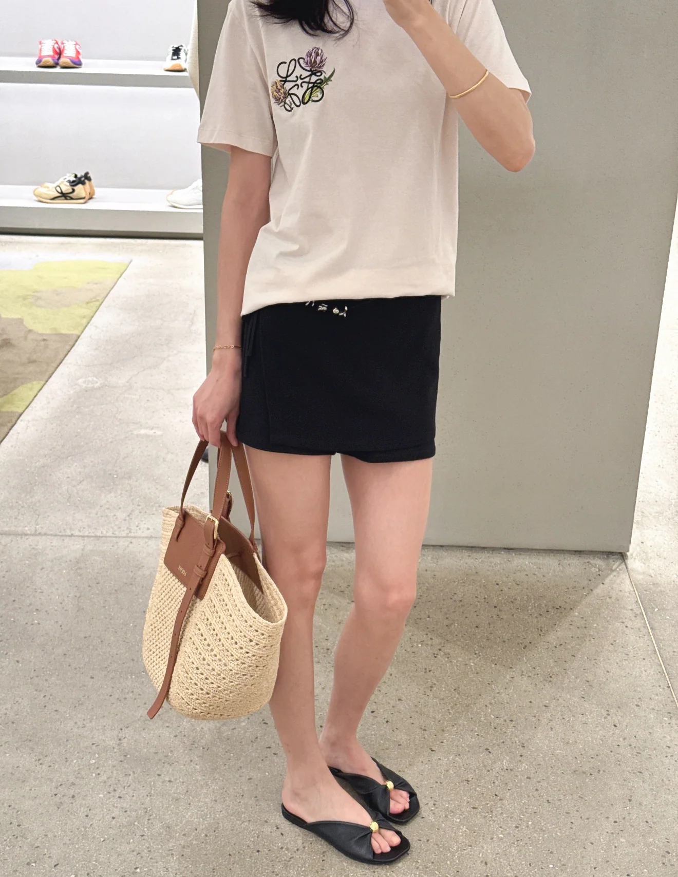 로에베 아티초크 자수 데님 반팔 티셔츠 상세 이미지 5