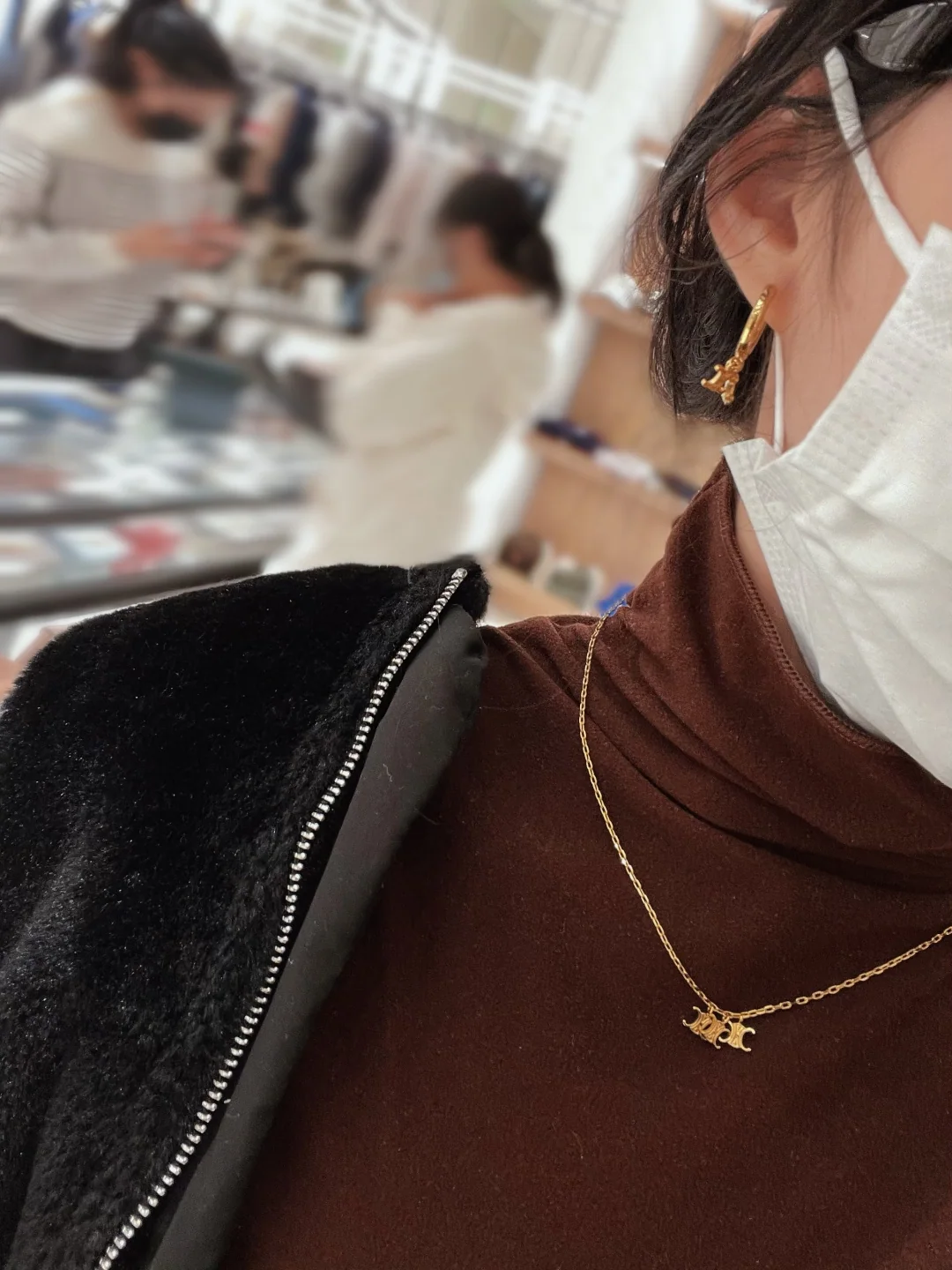 셀린느 개선문 엠블럼 목걸이 상세 이미지 2
