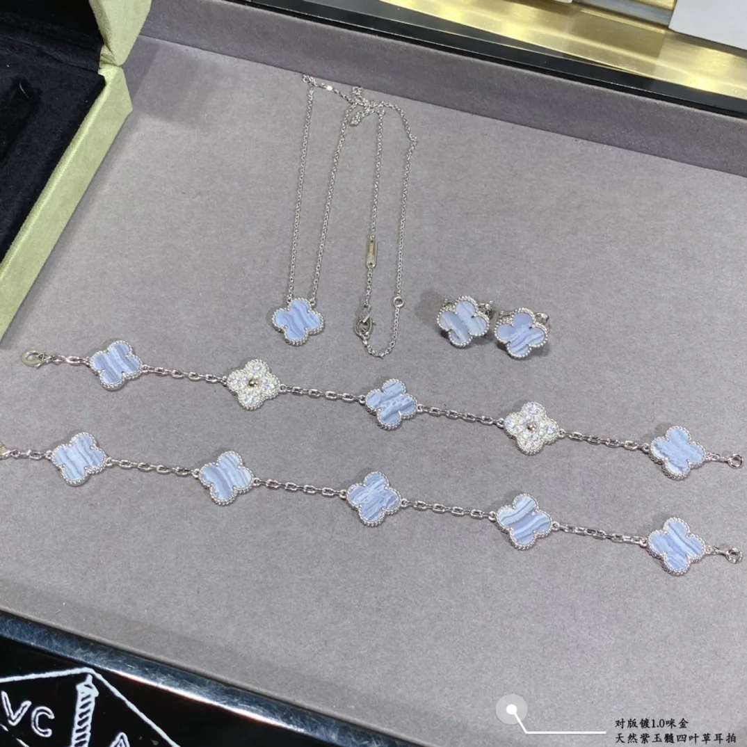 반클리프앤아펠 귀걸이 63902 Van Cleef & Arpels Earrings 상세 이미지 5