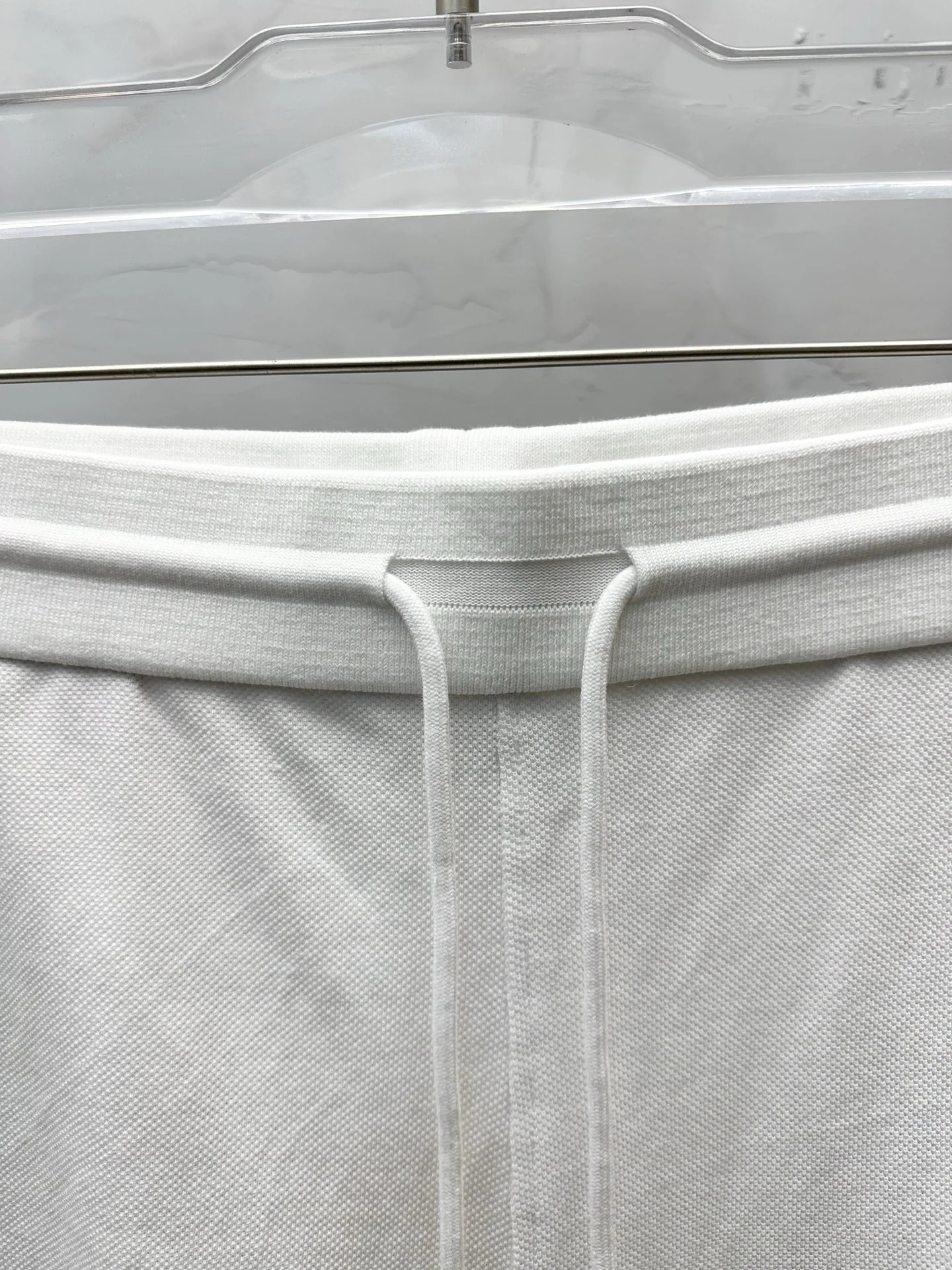 톰브라운 피케 스트라이프 면 반바지 상세 이미지 2