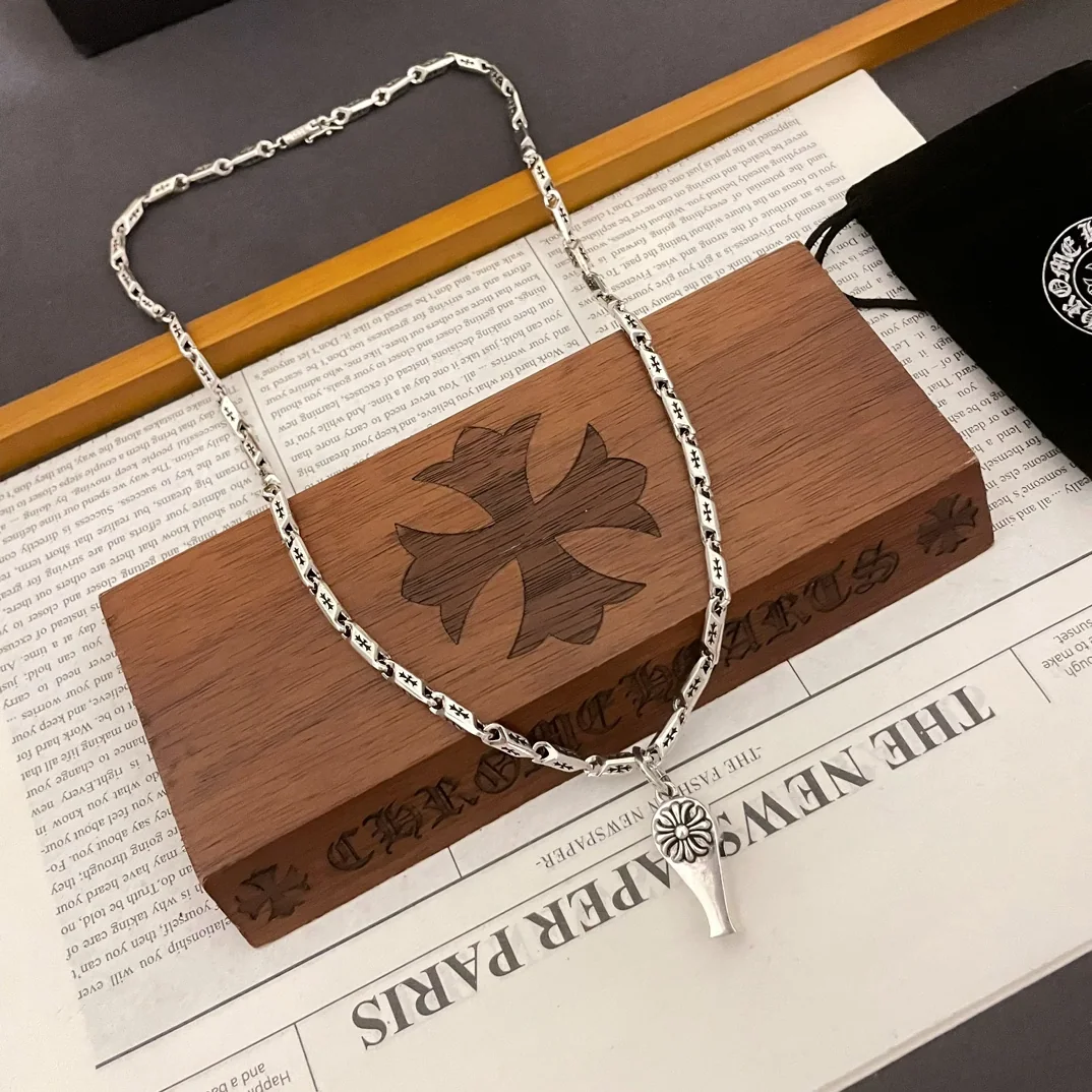 크롬하츠 클래식 레트로 크로스 장식 목걸이 상세 이미지 7