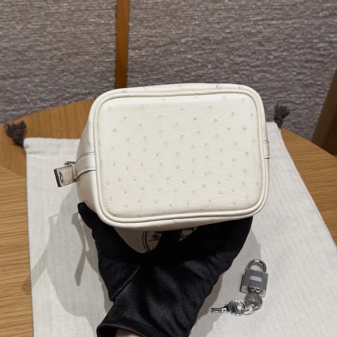 에르메스 피코탄 락 14 오스트리치 가방 상세 이미지 5