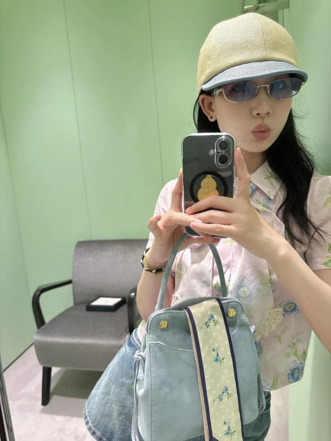 프라다 플라워 프린트 리본 레이스 반팔 셔츠 상세 이미지 2