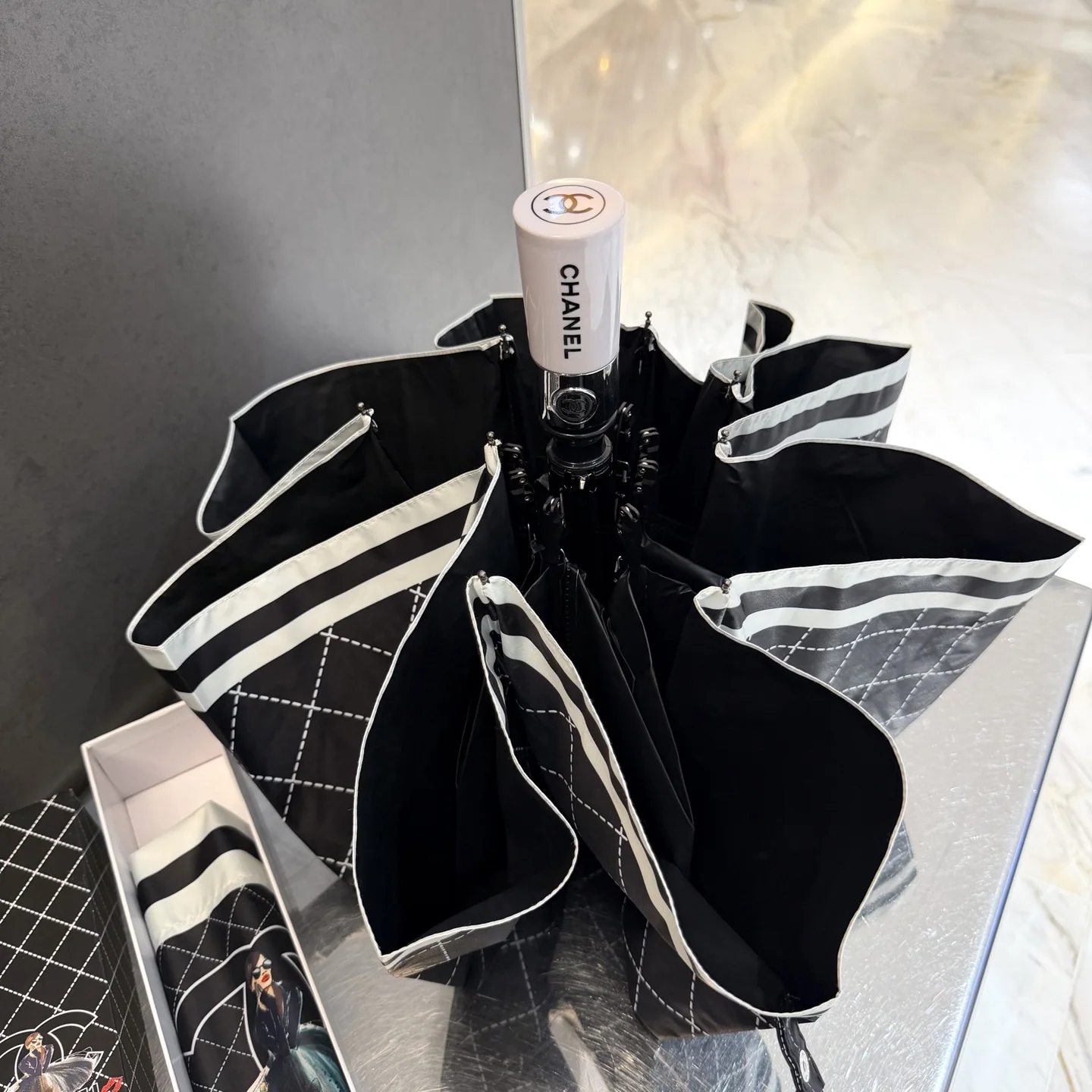 샤넬 우산 85288 Chanel Umbrella 상세 이미지 5