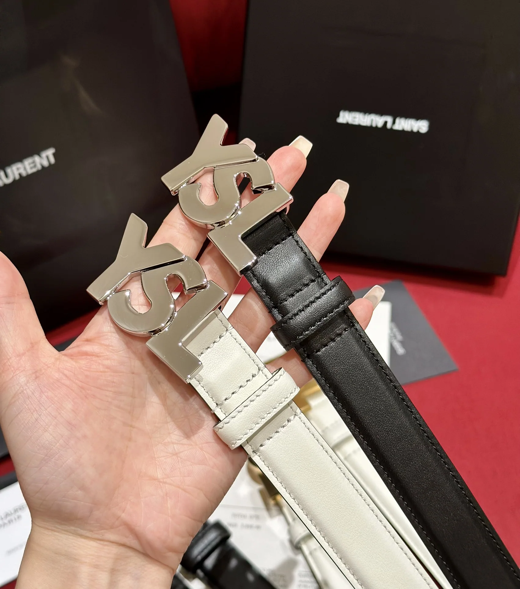 생로랑 YSL 금속 버클 양면 송아지가죽 벨트 상세 이미지 4