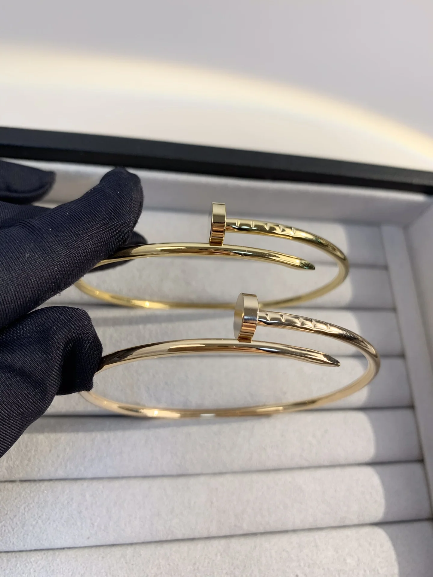 까르띠에 팔찌 59390 Cartier Bracelet 상세 이미지 2