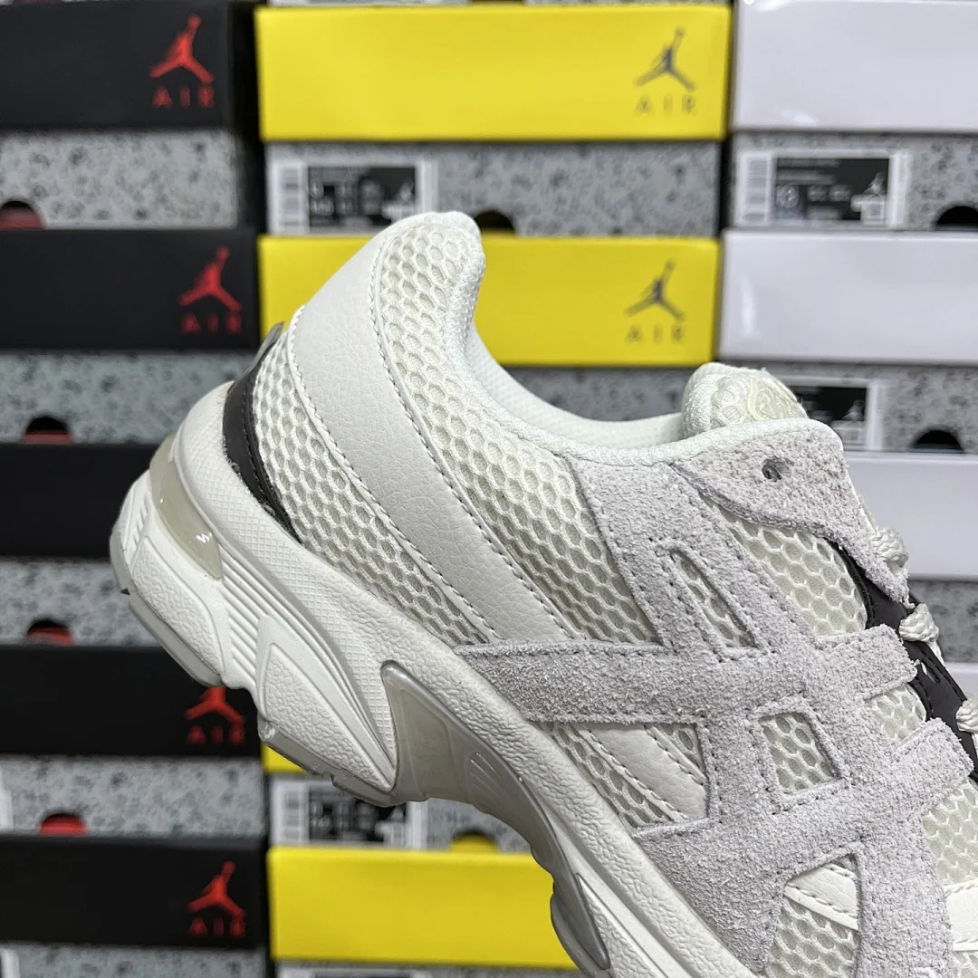 아식스 [KO] 젤 1130 1201A982-200 200277 Asics Gel 1130 상세 이미지 4