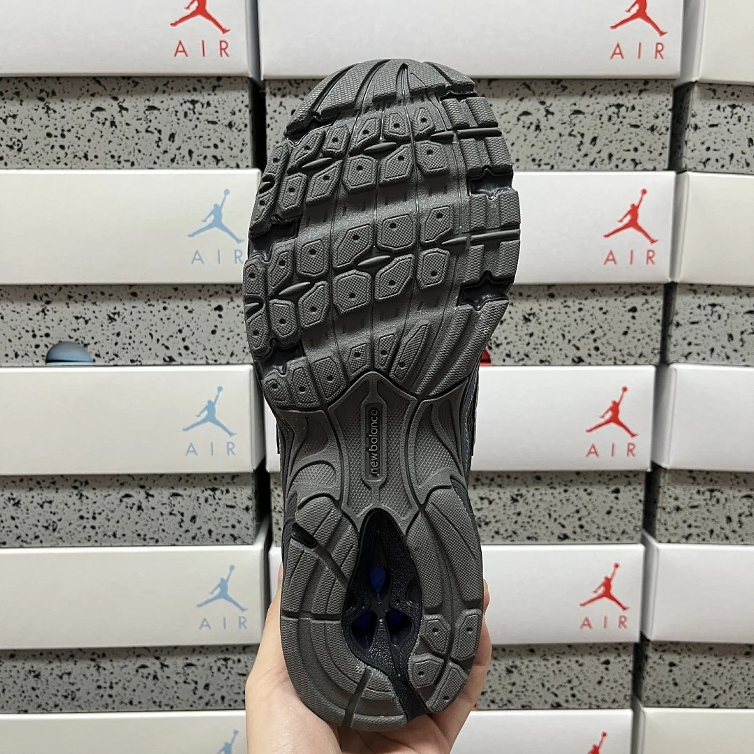 뉴발란스 [XY] 740v2 U740BT2 202077 New Balance 740v2 Grey Blue 상세 이미지 2