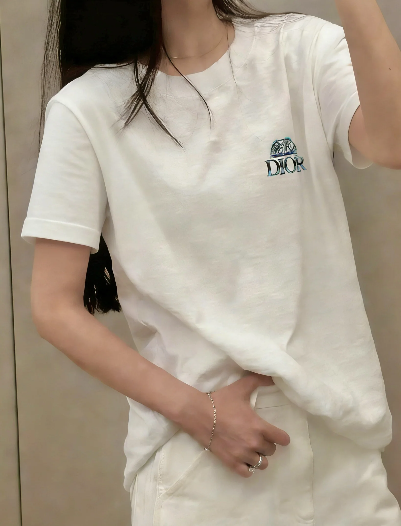 디올 코튼 로고 프린트 여성 반팔 티셔츠 상세 이미지 8
