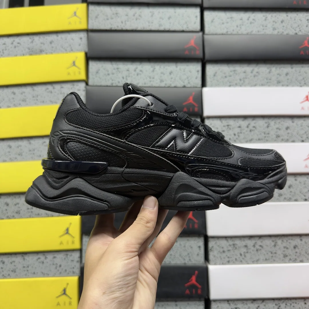 뉴발란스 [C] 9060 9060R U90603BQ 202258 New Balance 9060 9060R Black 상세 이미지 5