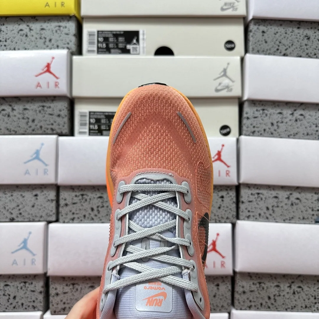 나이키 [5A] 보메로 프리미엄 오렌지 HQ2050-769 201638 Nike Vomero Premium 상세 이미지 4
