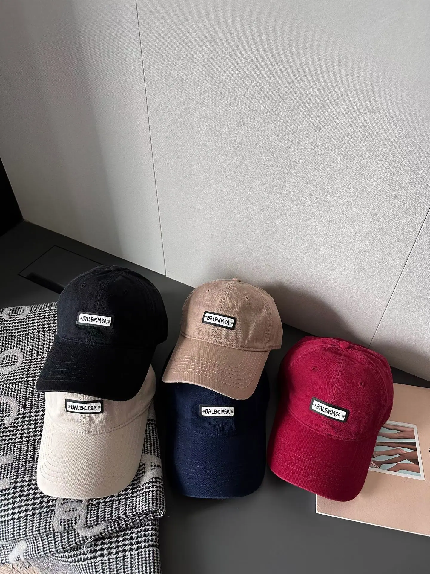발렌시아가 무지 야구모자 상세 이미지 5