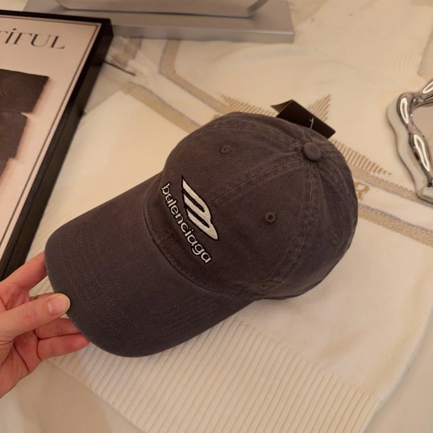 발렌시아가 모자 81731 Balenciaga Cap 상세 이미지 2