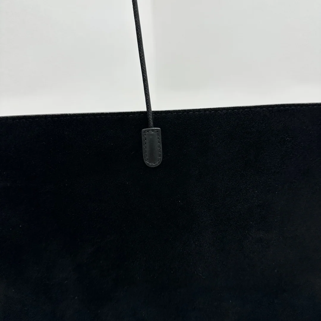 더로우 플랩 버킷 토트백 상세 이미지 8