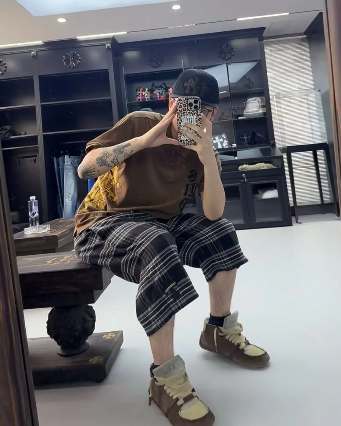 크롬하츠 실버 태그 블랙 크로스 체크 카프리 반바지 상세 이미지 10