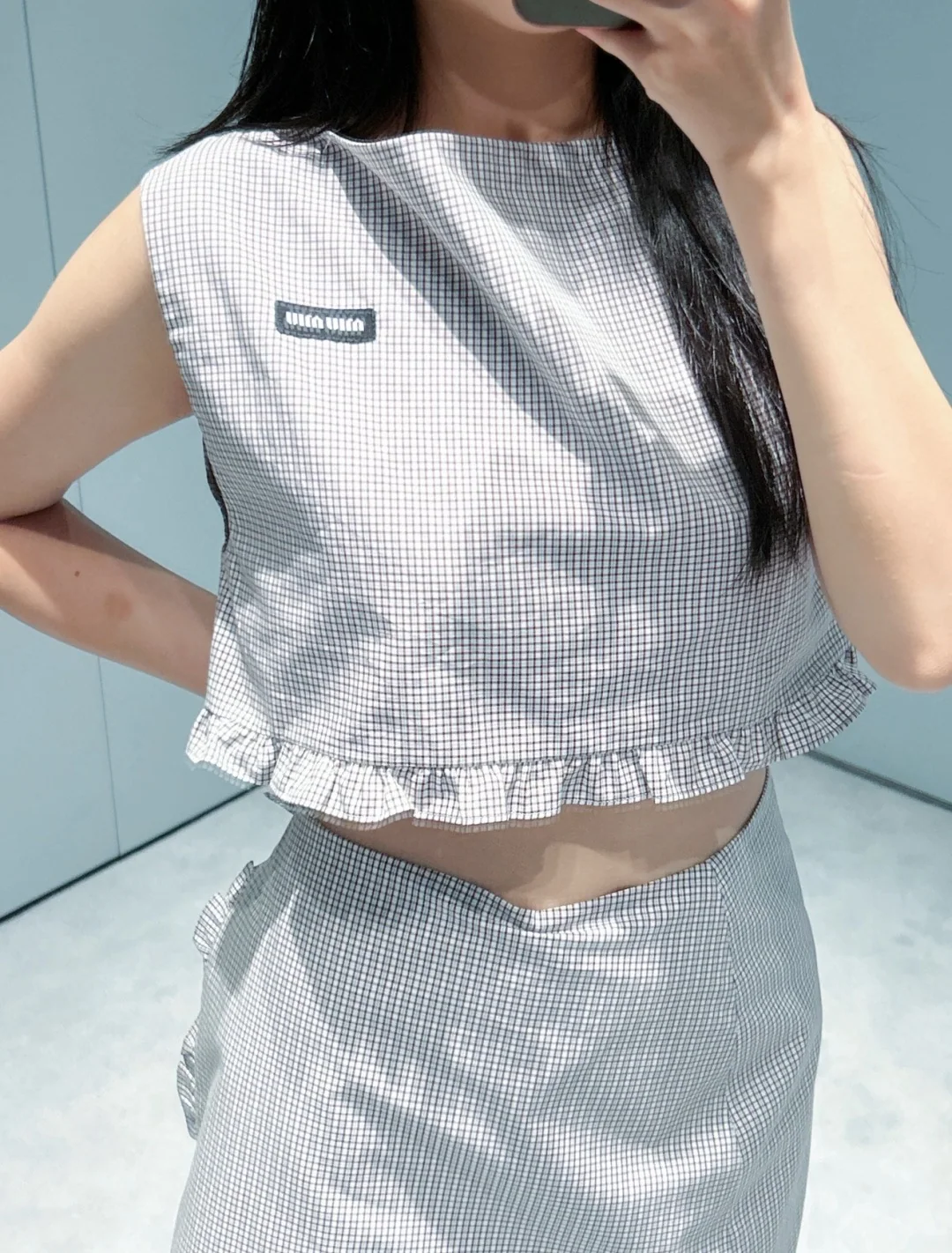 미우미우 레트로 체크 프릴 시스루 여성 원피스 상세 이미지 4