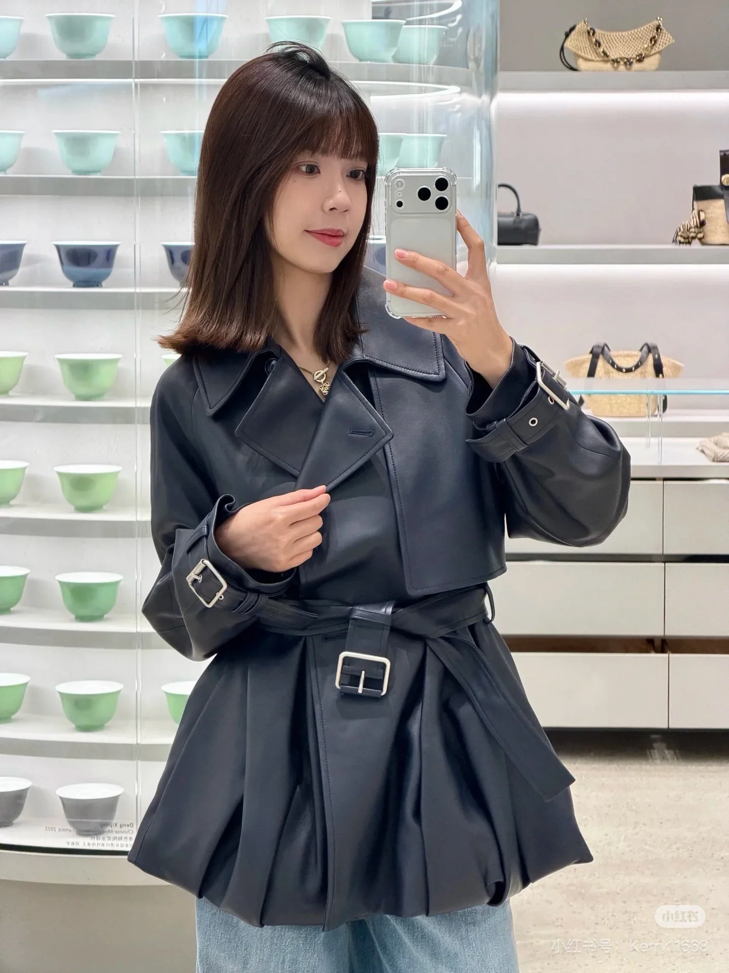로에베 램스킨 레트로 여성 자켓 154090