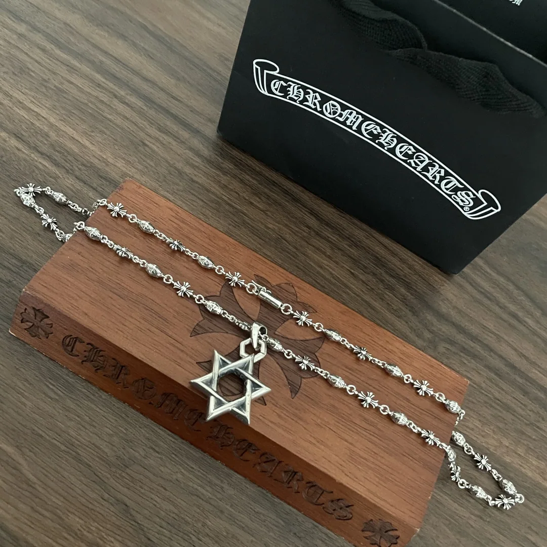 크롬하츠 육각형 스타 크로스 펜던트 목걸이 상세 이미지 5