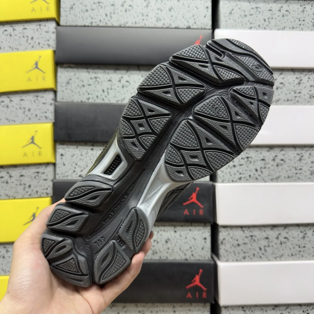 아식스 [WZ] 젤 NYC 1203A280-003 200462 Asics Gel-NYC Black 상세 이미지 9
