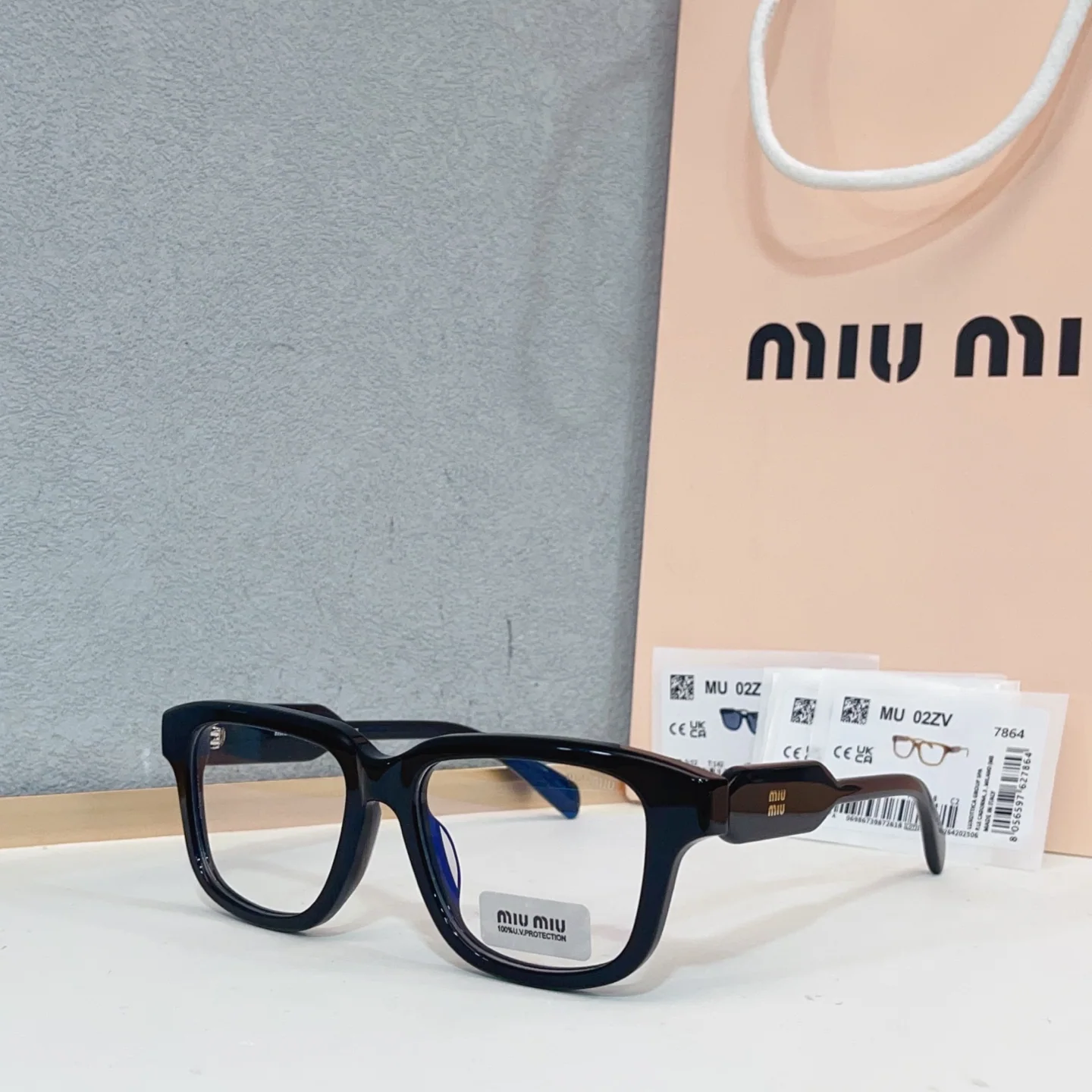 미우미우 MU 02 ZV 선글라스 상세 이미지 2
