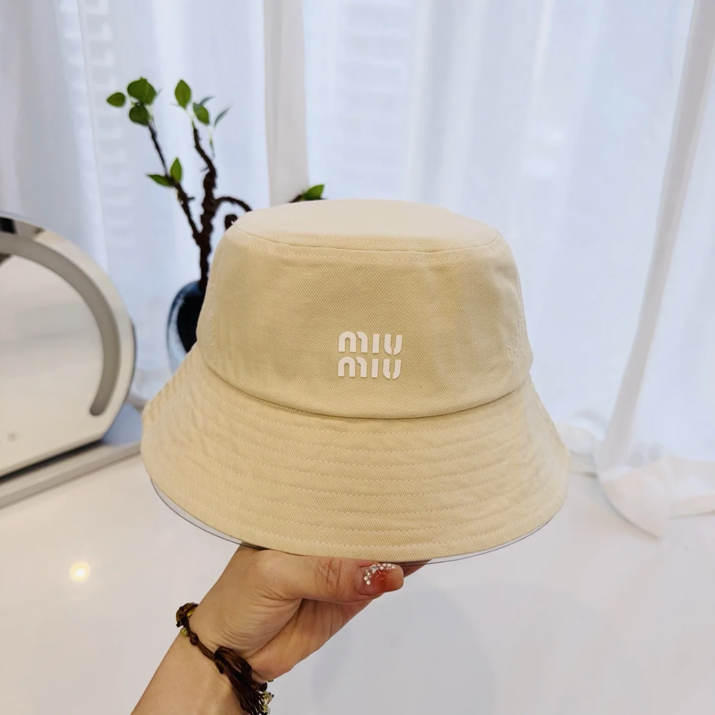 미우미우 모자 81303 Miu Miu Cap 상세 이미지 6