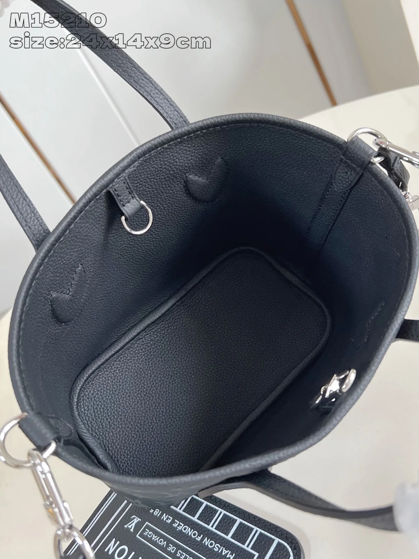 루이비통 M15210 네버풀 핸드백 상세 이미지 8