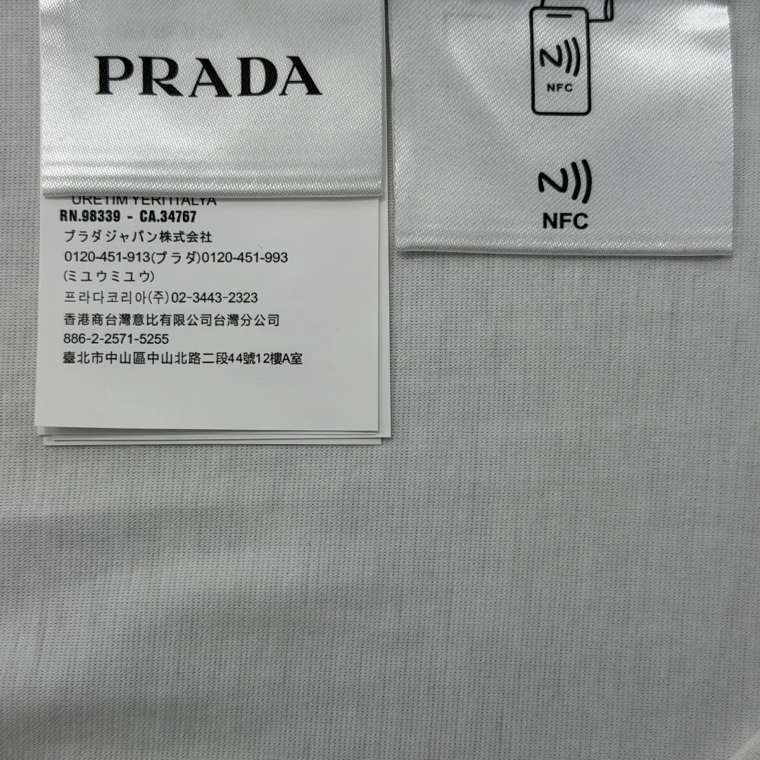 프라다 남성 반팔 나일론 상세 이미지 9