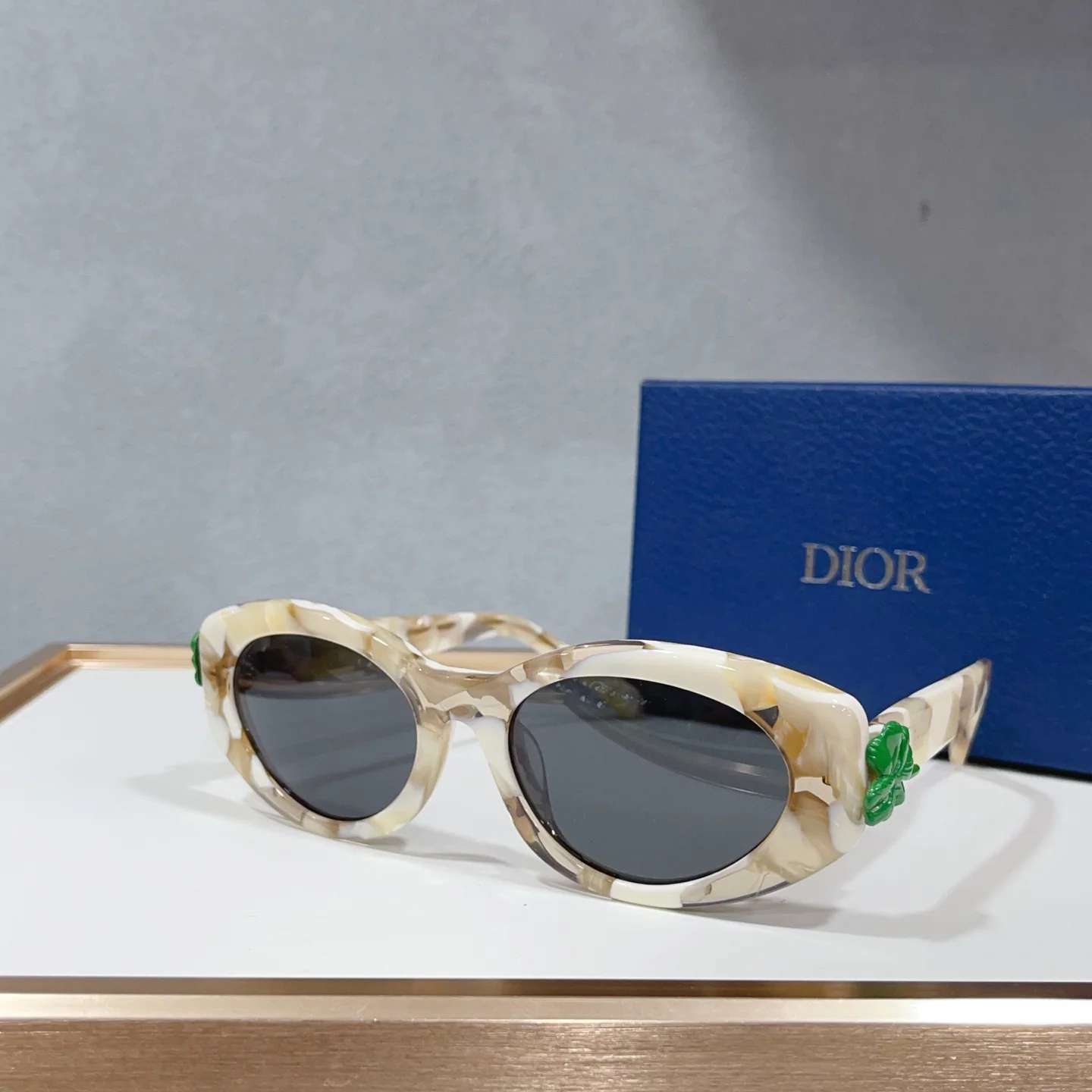 디올 디오 클로버 선글라스 상세 이미지 6