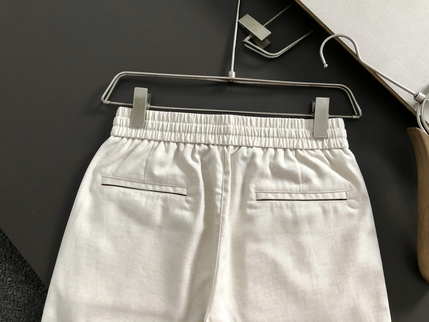 로로피아나 실크 린넨 캐주얼 남성 바지 상세 이미지 5