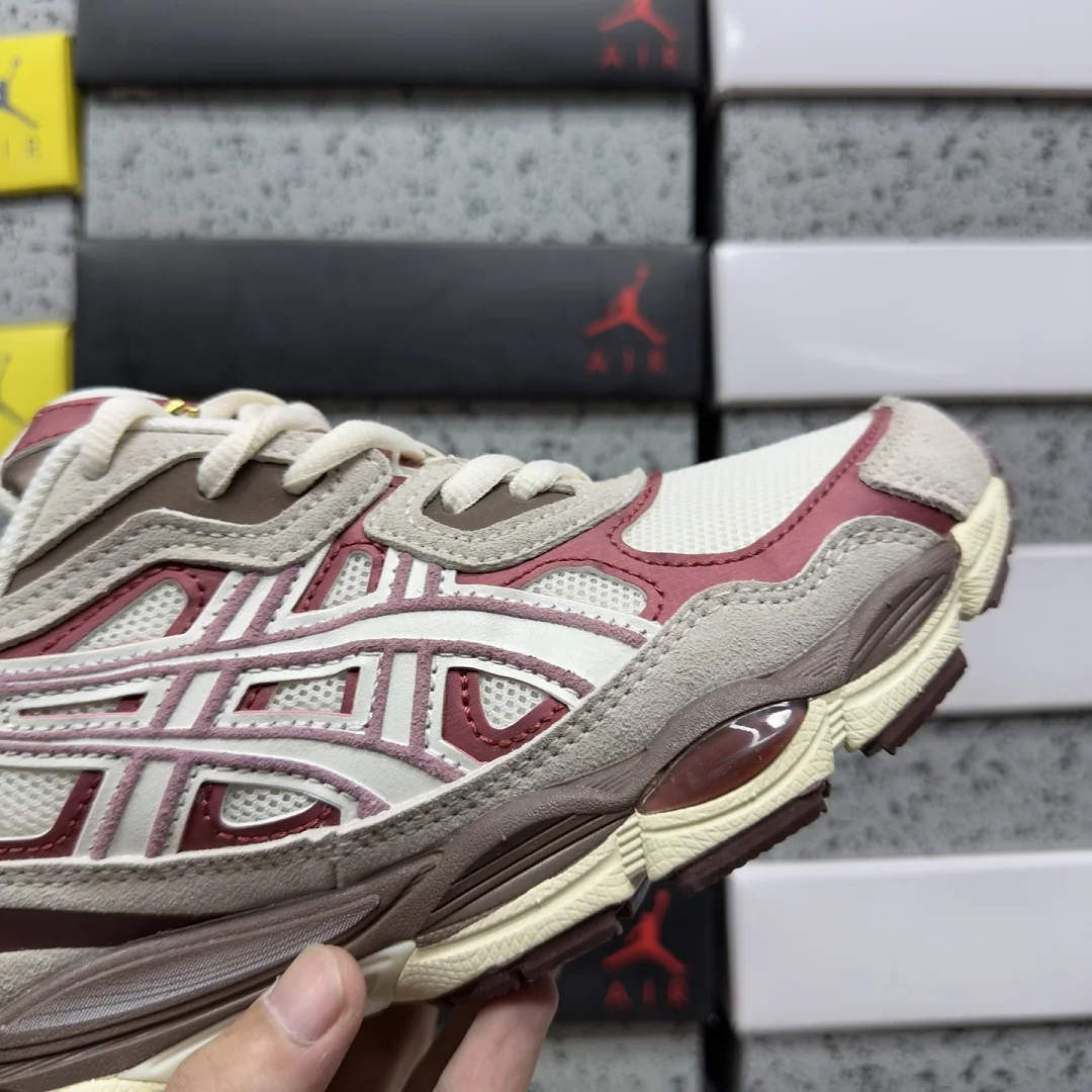 아식스 [WZ] 젤 NYC 1203A788-100 200469 Asics Gel-NYC Cream Sweet Pink 상세 이미지 3