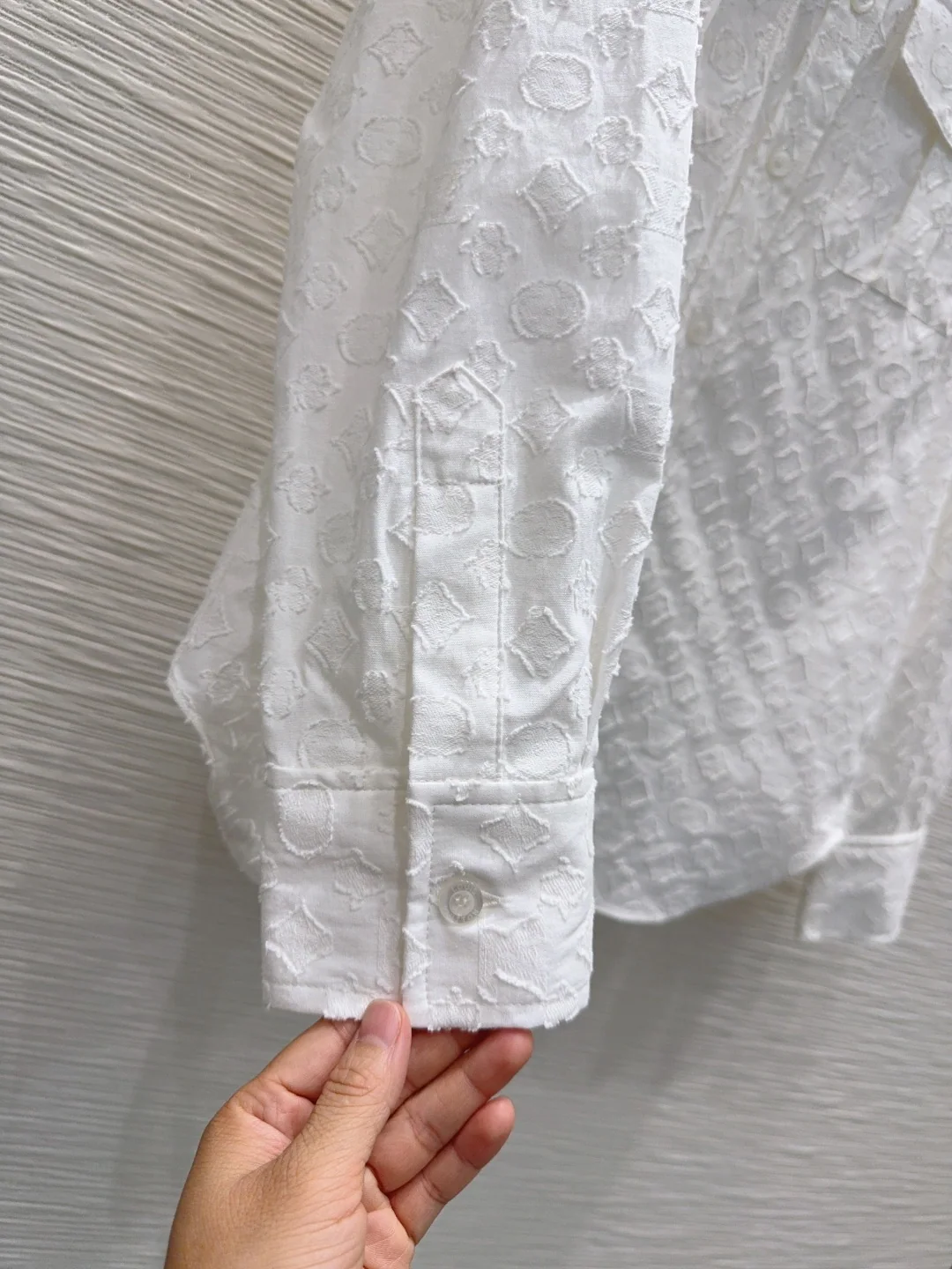 루이비통 모노그램 자카드 프린지 여성 셔츠 상세 이미지 7