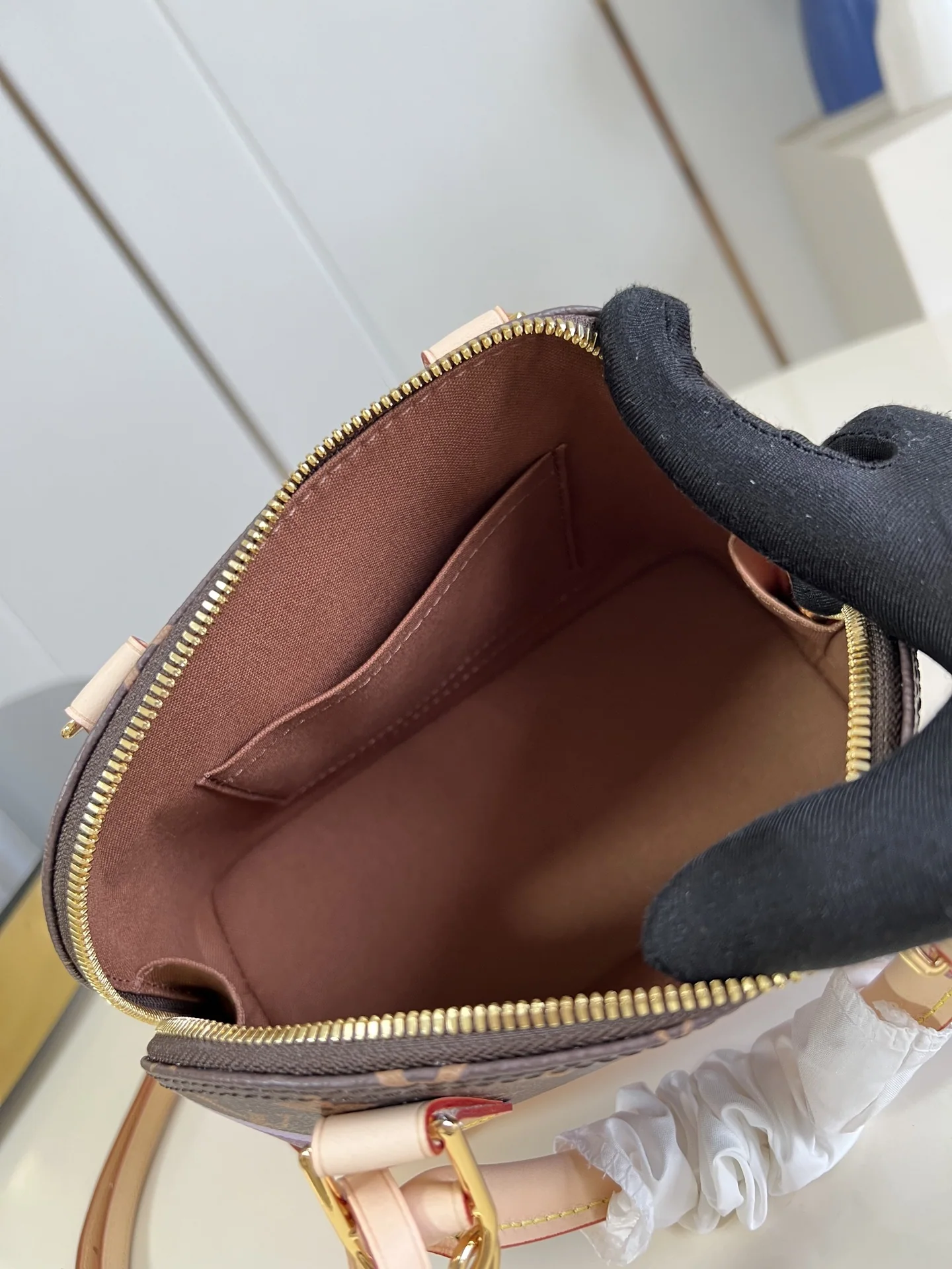 루이비통 알마 BB 모노그램 가방 P01917 상세 이미지 11