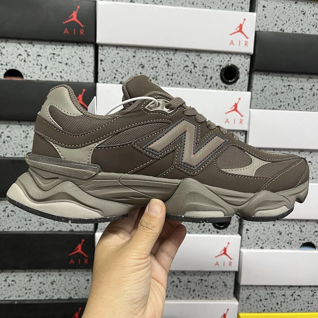 뉴발란스 [C] 9060 U9060493 202219 New Balance 9060 상세 이미지 3
