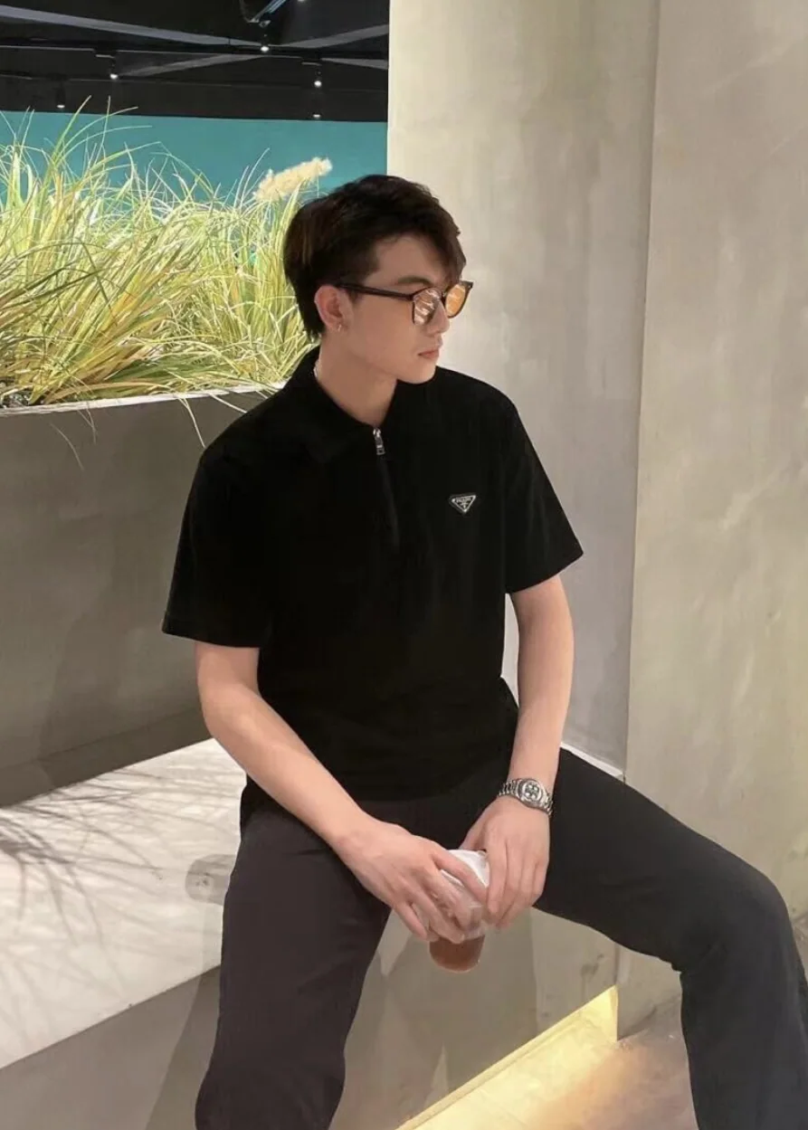 프라다 리나일론 디테일 남성 반팔 폴로셔츠 상세 이미지 5