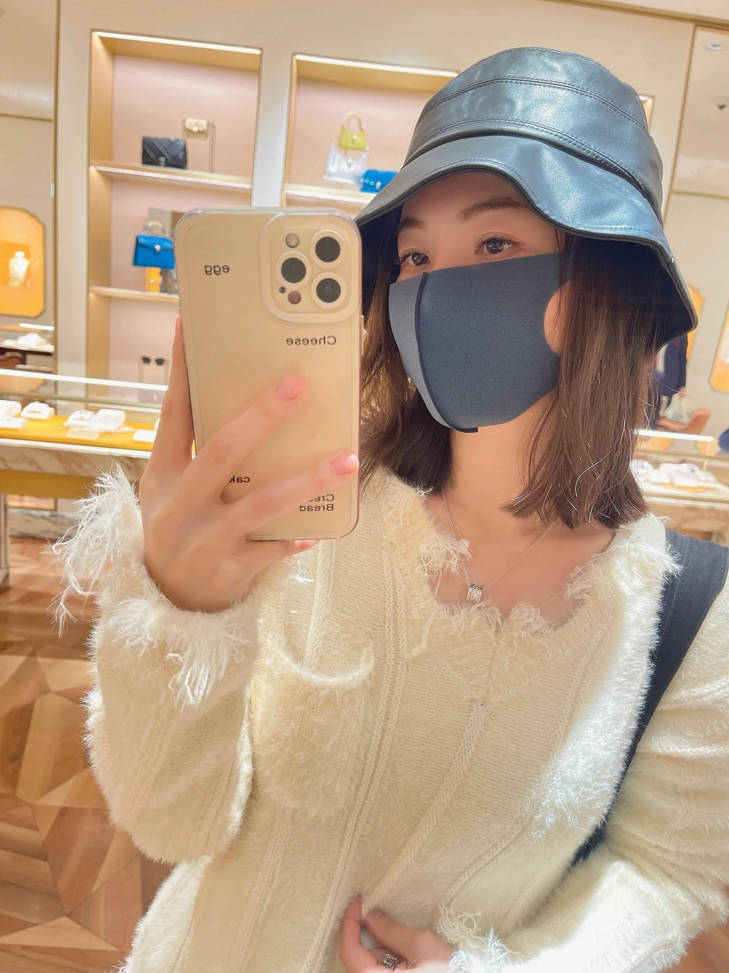 불가리 커플 목걸이 상세 이미지 4