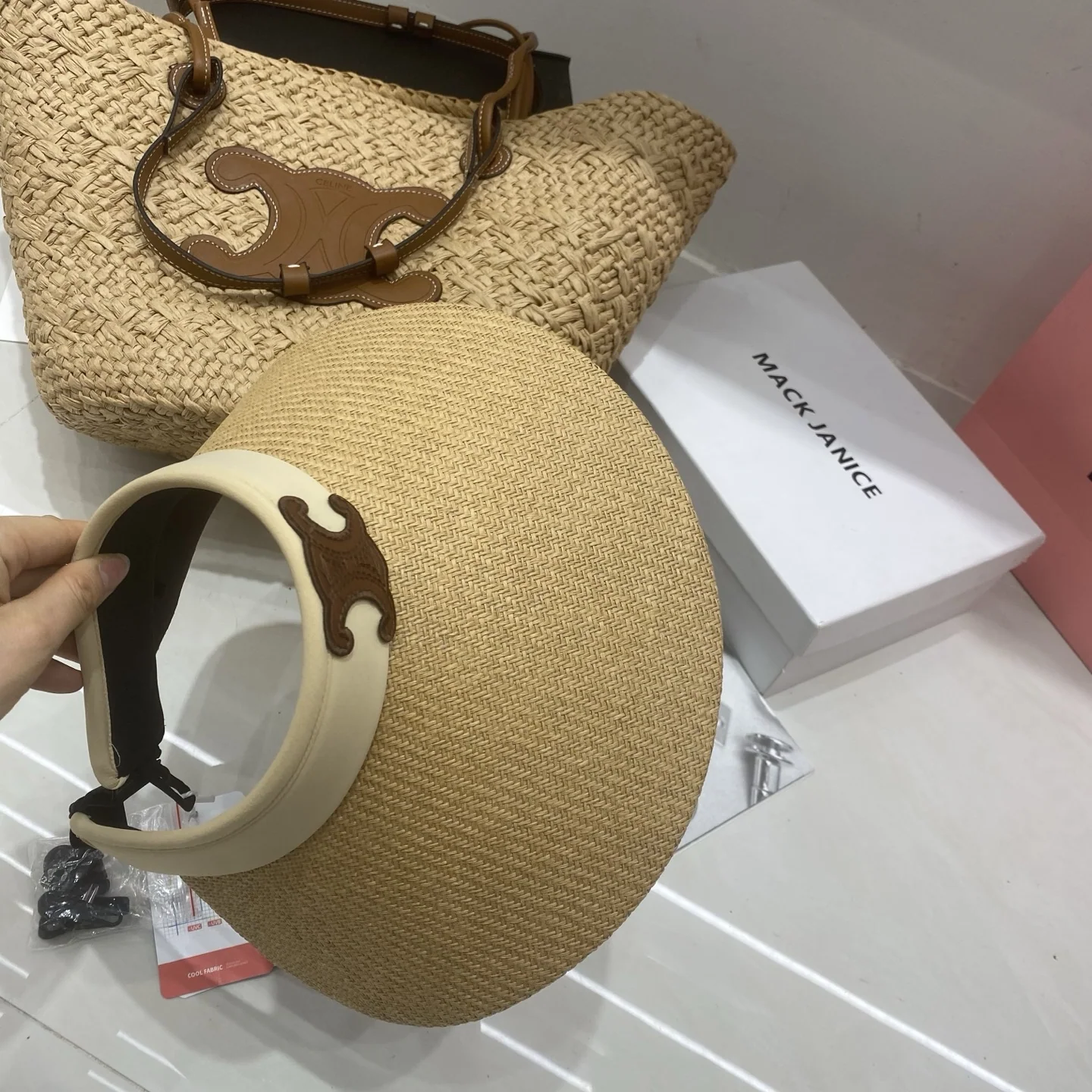 셀린느 직조 플랫 캡 상세 이미지 6