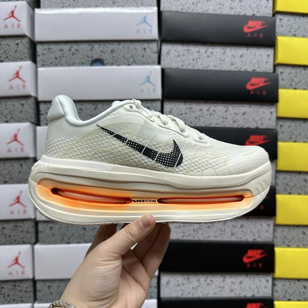 나이키 [M] 보메로 프리미엄 IQ4035-100 201652 Nike Vomero Premium Sail Coconut Milk 상세 이미지 3
