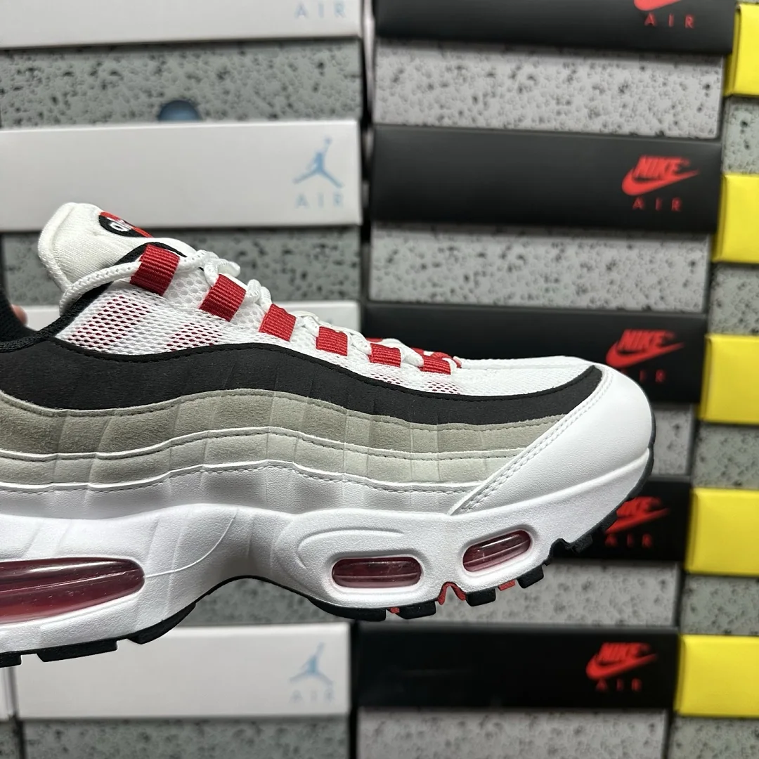 나이키 [KZ2.0] 에어 맥스 95 OG IB7862-100 201720 Nike Air Max 95 OG Big Bubble Comet 상세 이미지 10