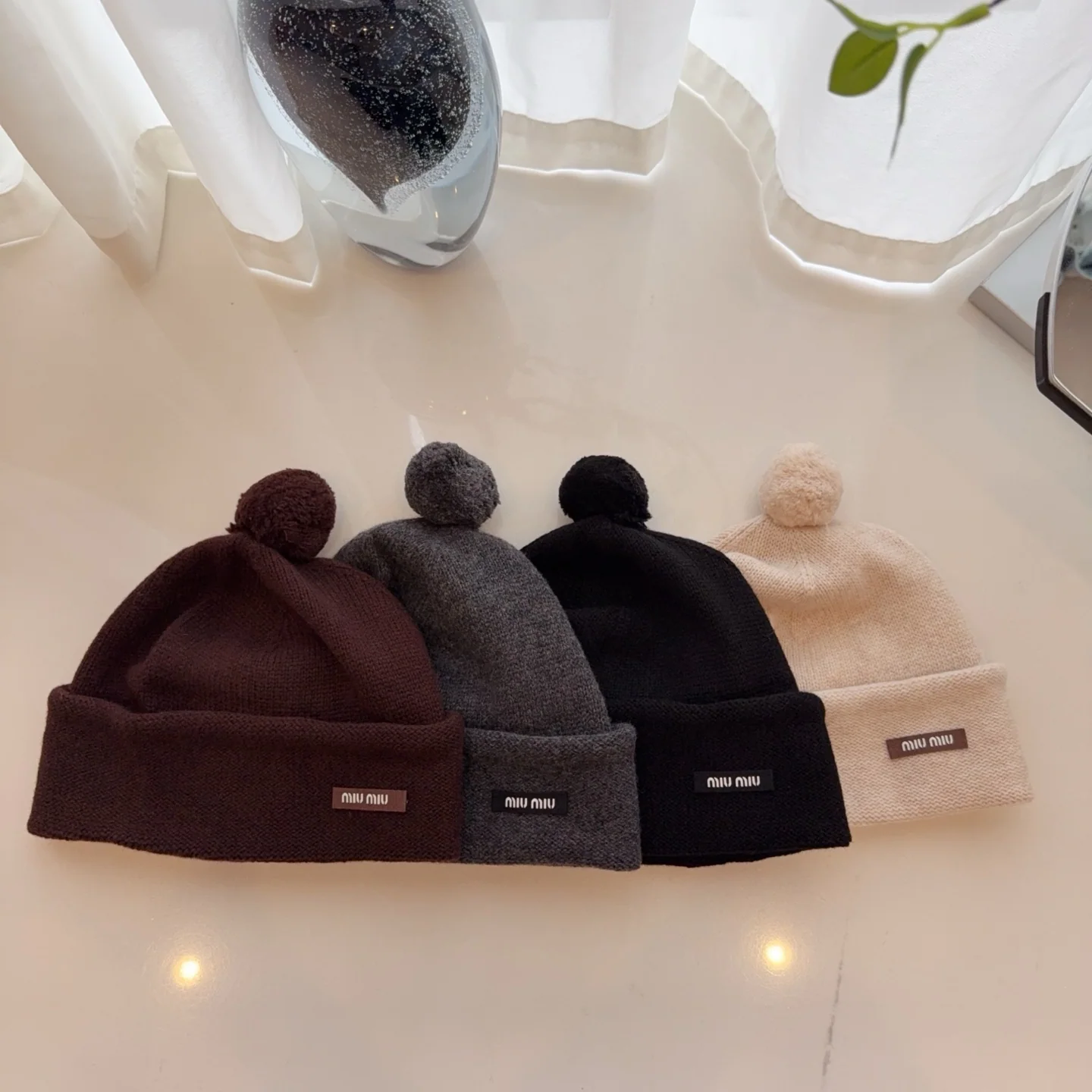 미우미우 모자 81375 Miu Miu Cap 상세 이미지 7