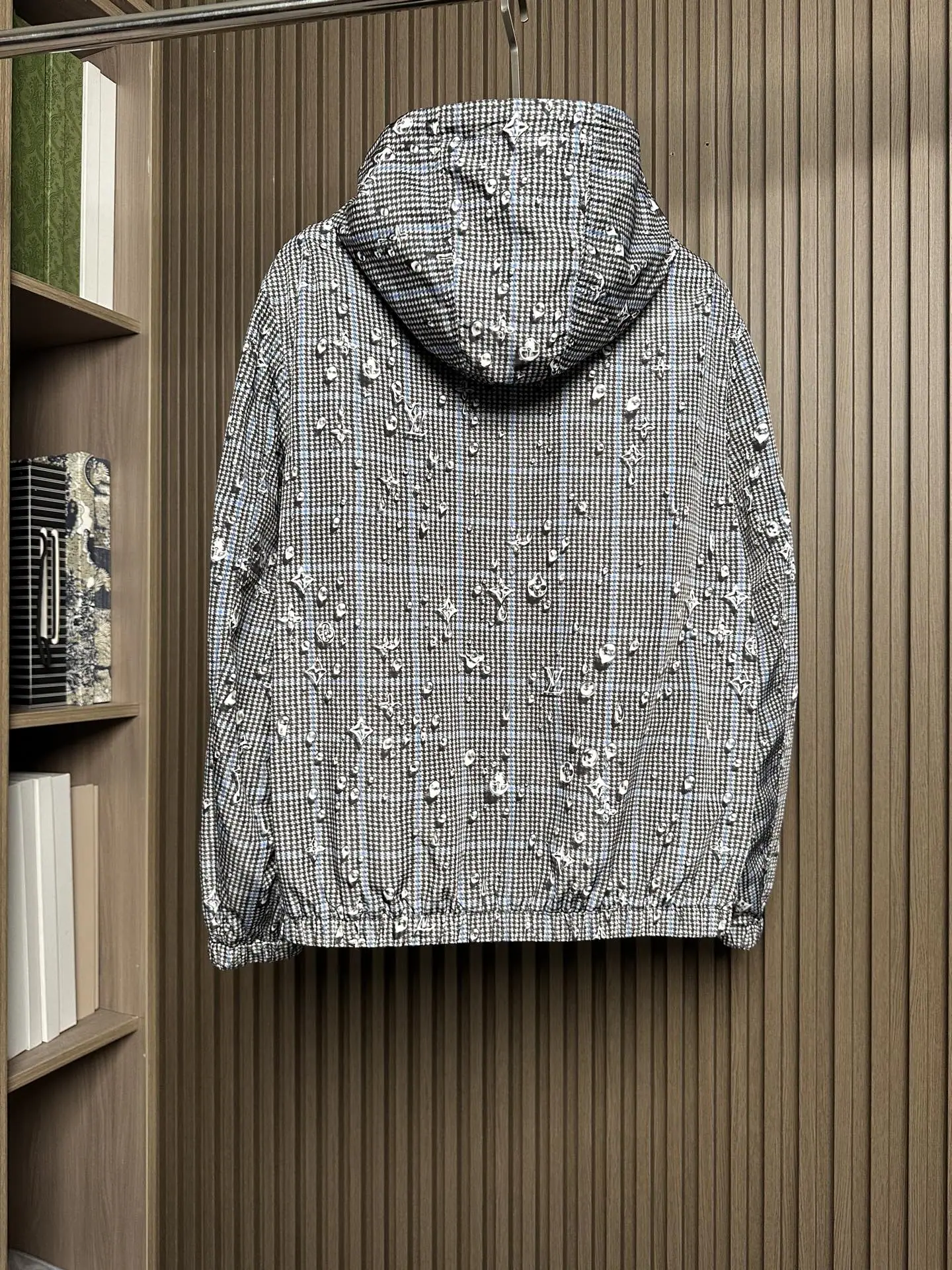 루이비통 26 SS 컬렉션 후드 리버서블 재킷 19365 Louis Vuitton 상세 이미지 3